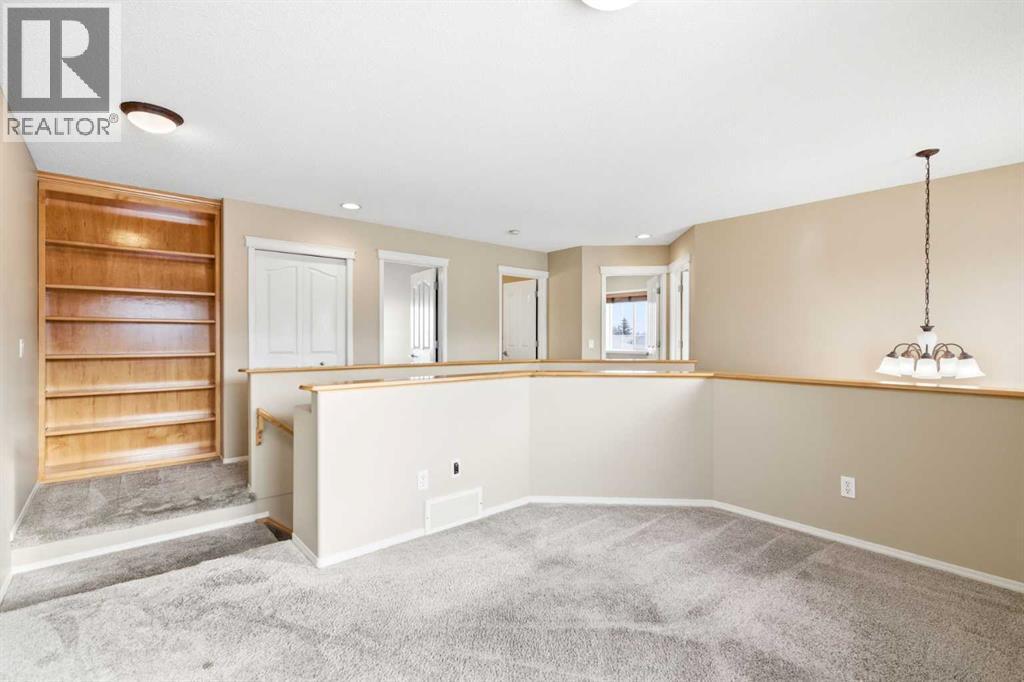 202 Panamount Court Nw, Calgary, AB - Indoor Photo Showing Other Room