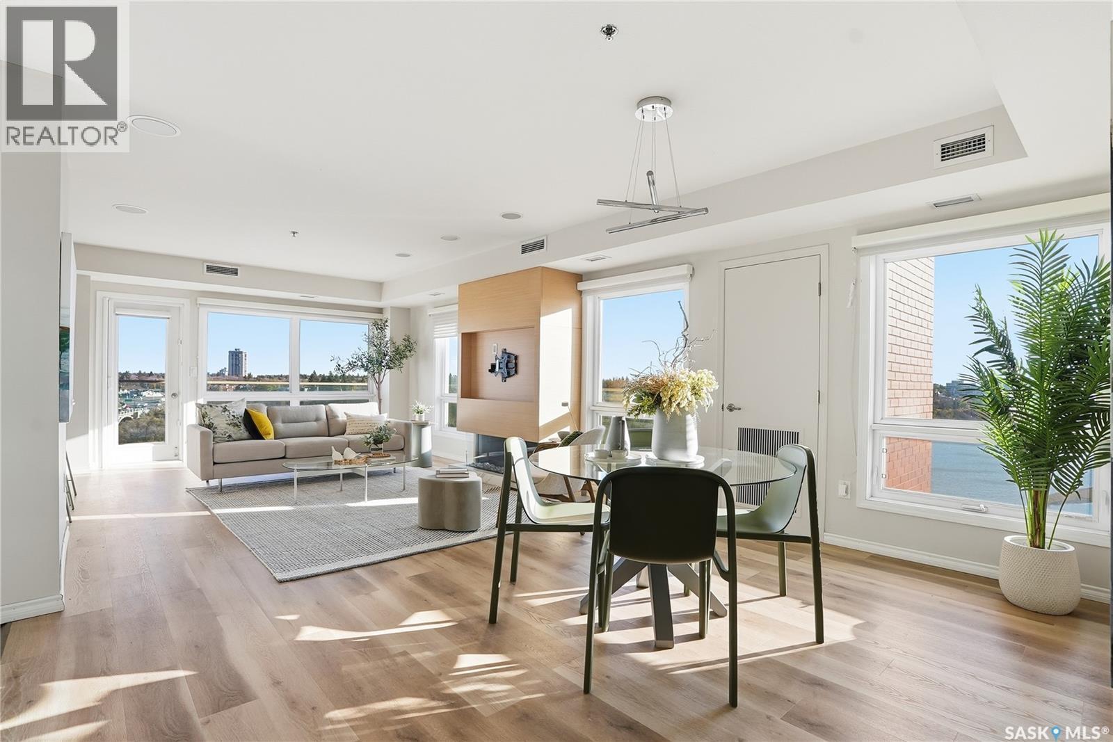 1308 902 Spadina Crescent E, Saskatoon, SK - Indoor Photo Showing Dining Room