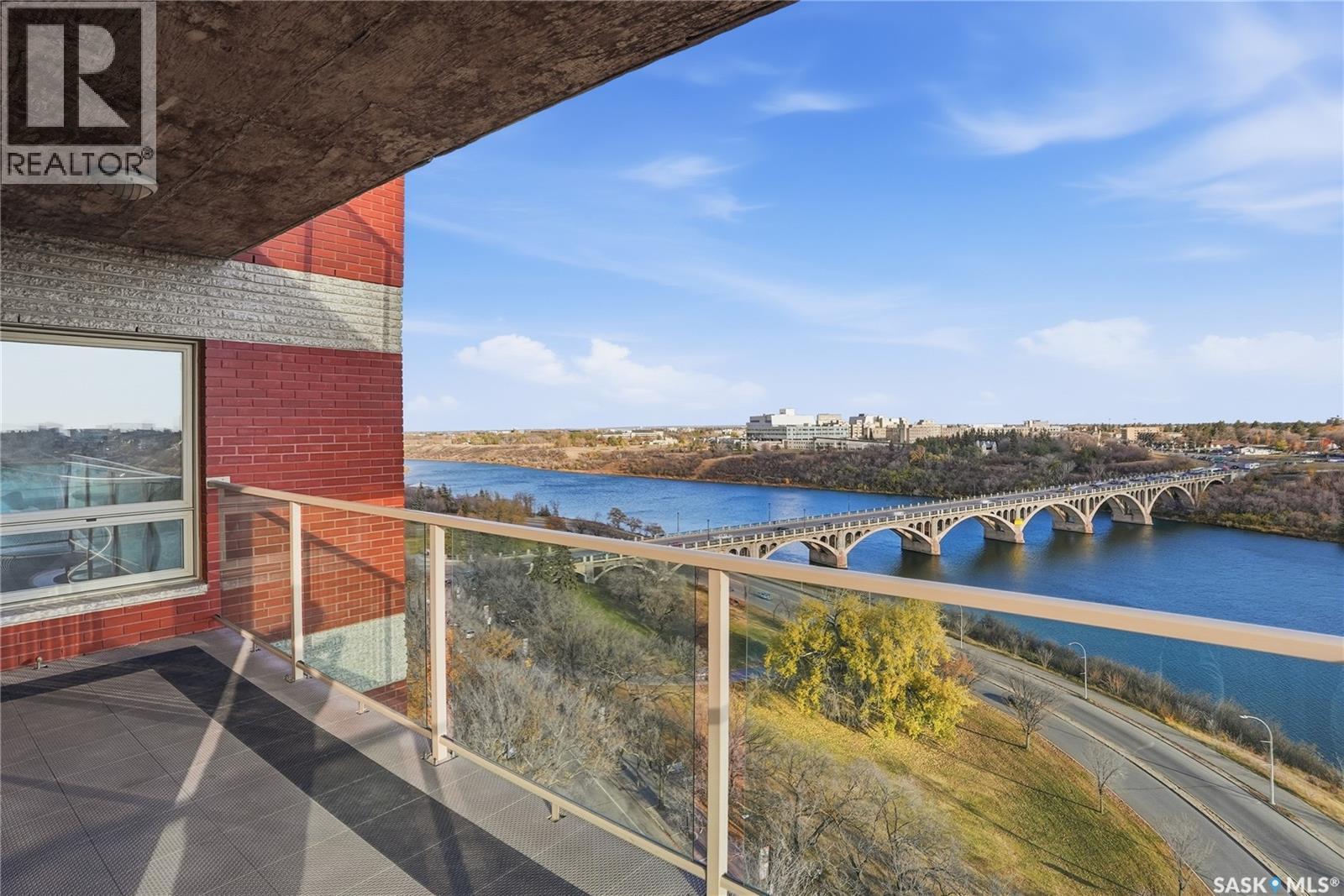 1308 902 Spadina Crescent E, Saskatoon, SK - Outdoor With Body Of Water With Balcony With View