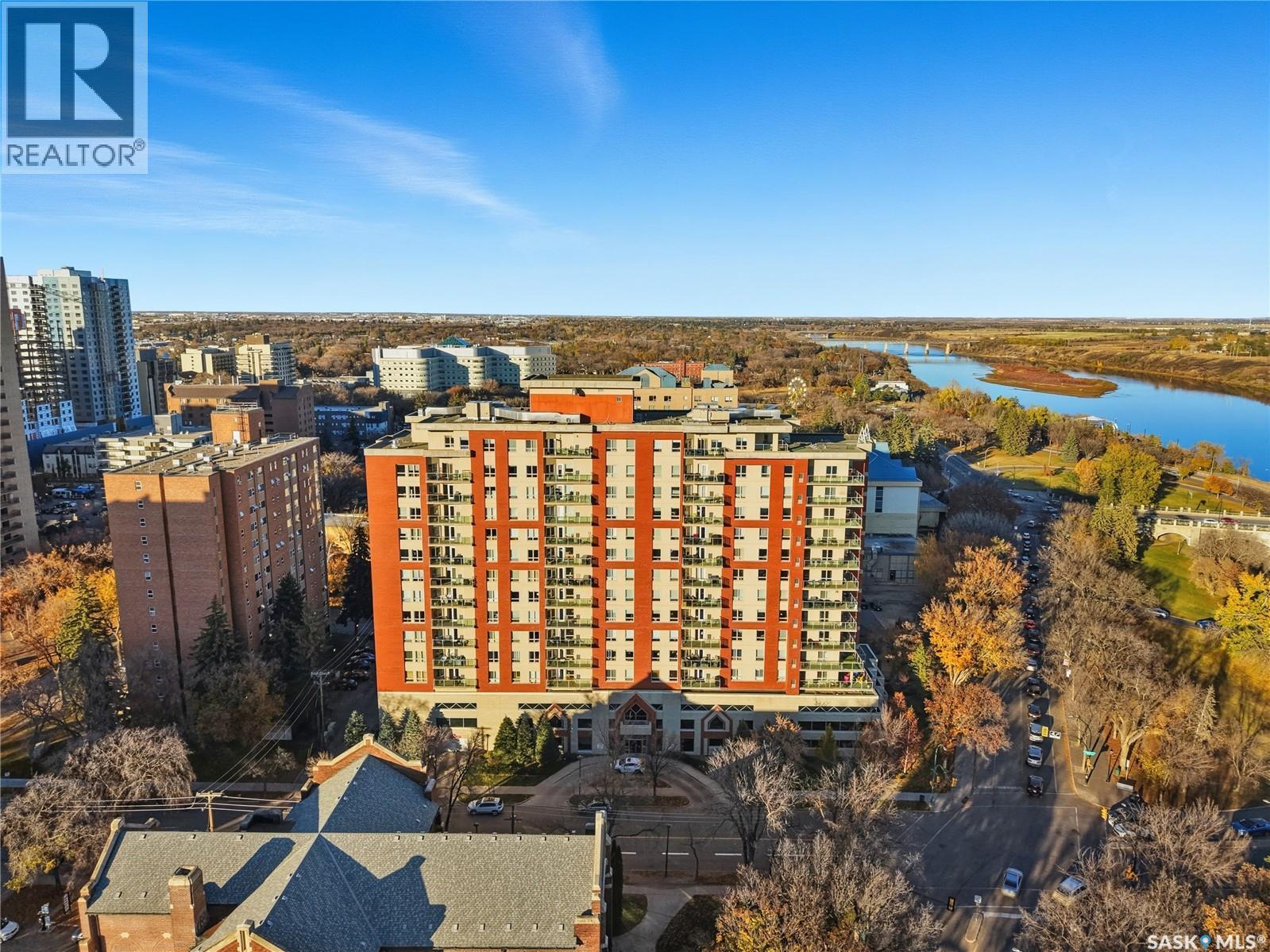 1308 902 Spadina Crescent E, Saskatoon, SK - Outdoor With View