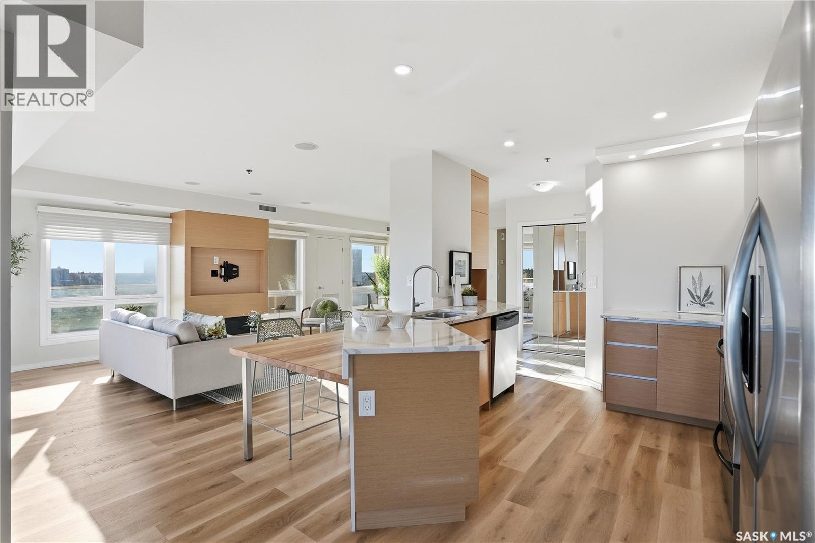 1308 902 Spadina Crescent E, Saskatoon, SK - Indoor Photo Showing Other Room