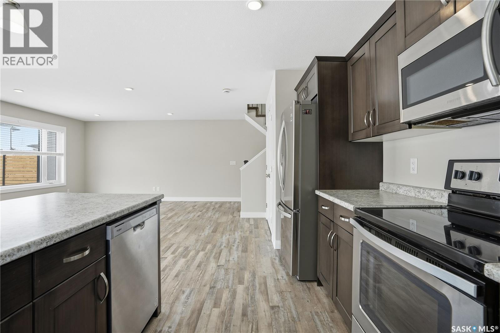 5326 Tutor Way, Regina, SK - Indoor Photo Showing Kitchen