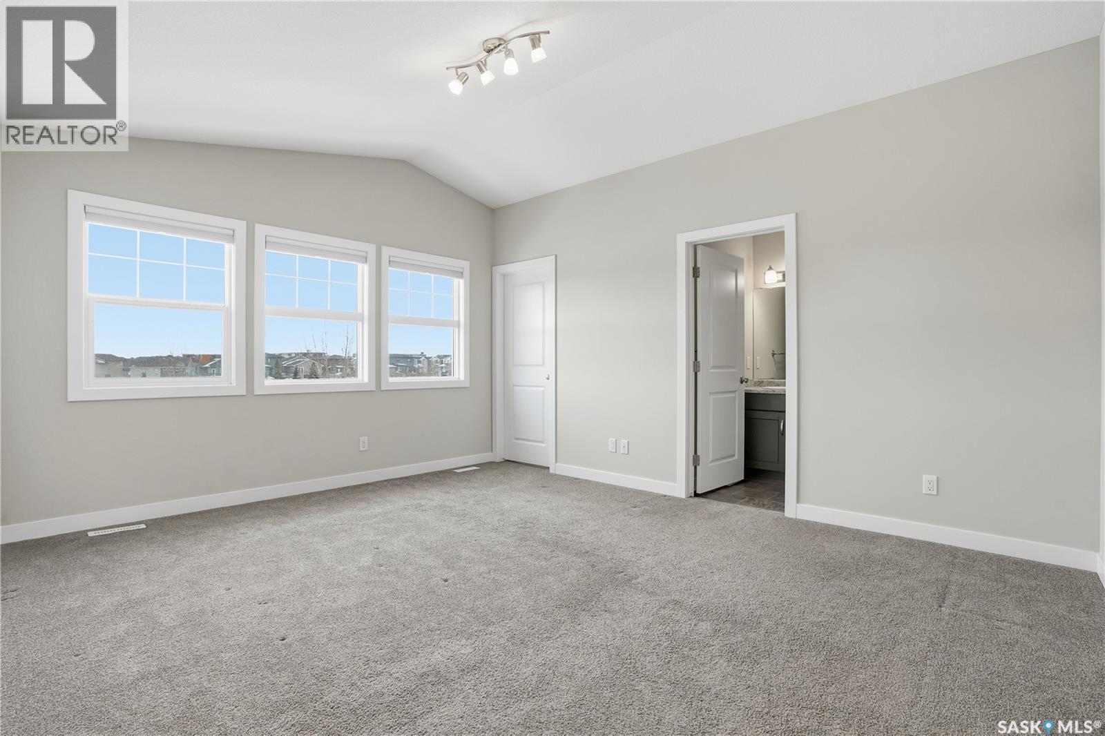 5326 Tutor Way, Regina, SK - Indoor Photo Showing Other Room