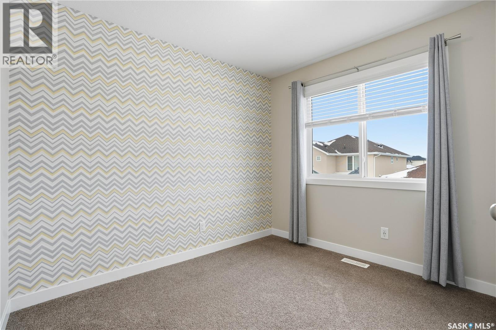 5326 Tutor Way, Regina, SK - Indoor Photo Showing Other Room