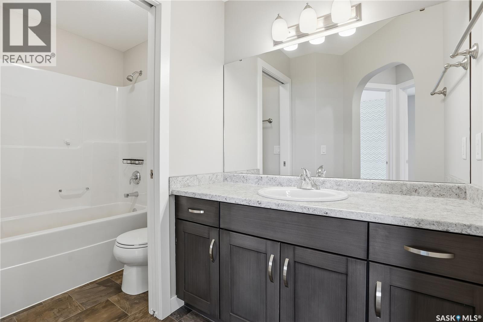 5326 Tutor Way, Regina, SK - Indoor Photo Showing Bathroom