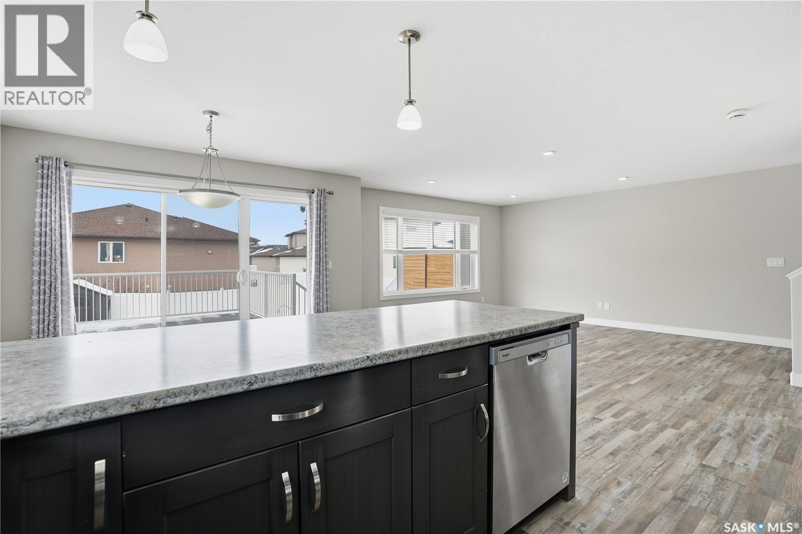 5326 Tutor Way, Regina, SK - Indoor Photo Showing Kitchen