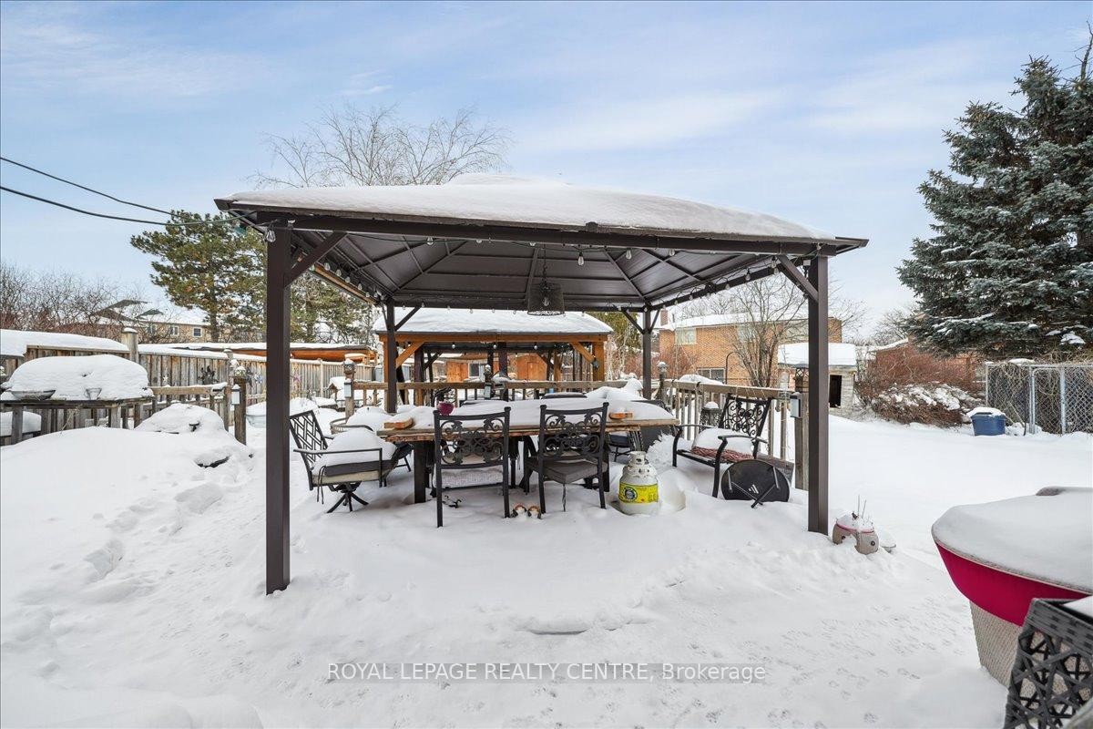 8 Judith Crescent, Brampton, ON