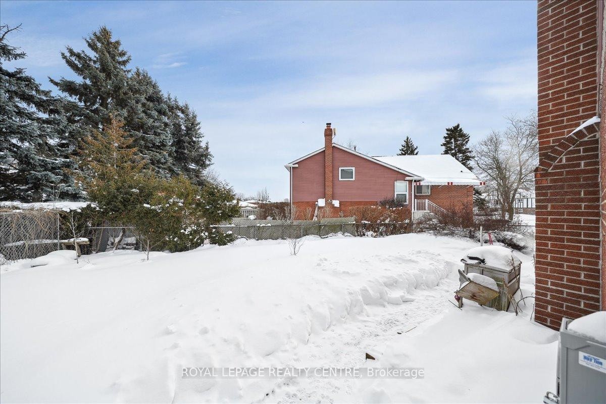 8 Judith Crescent, Brampton, ON