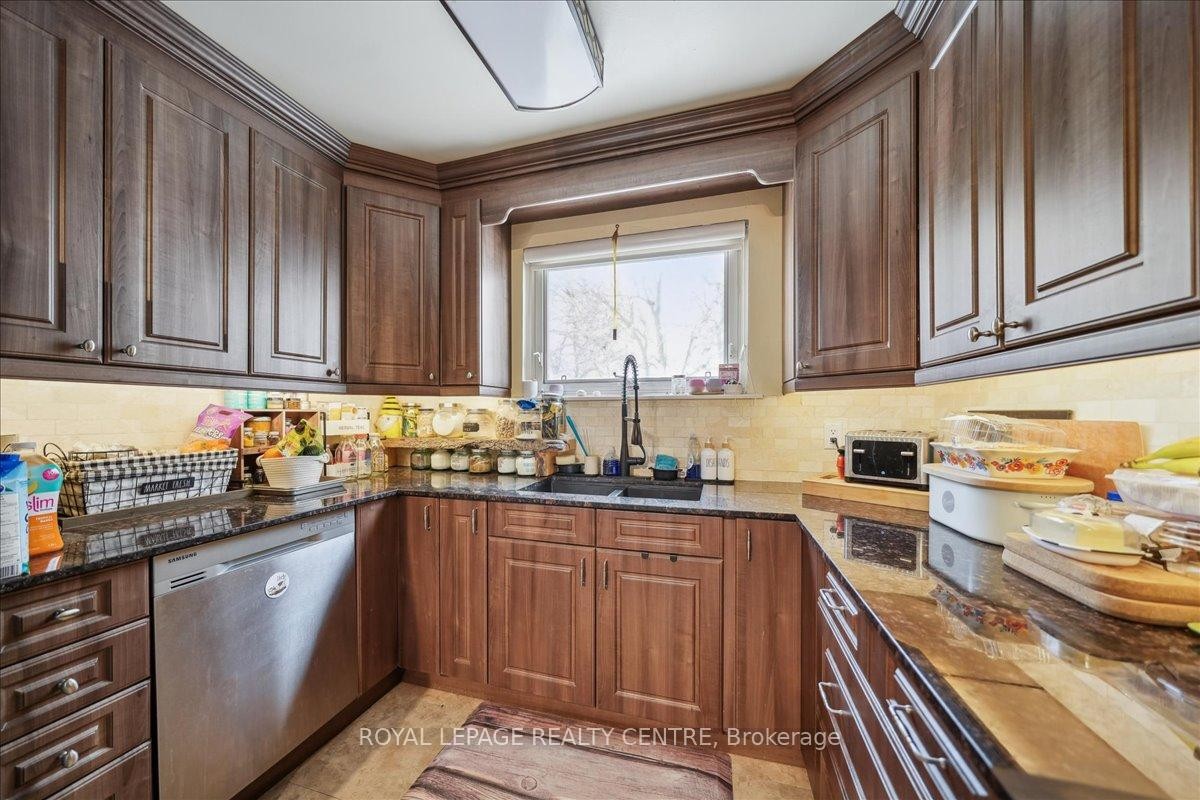 8 Judith Crescent, Brampton, ON