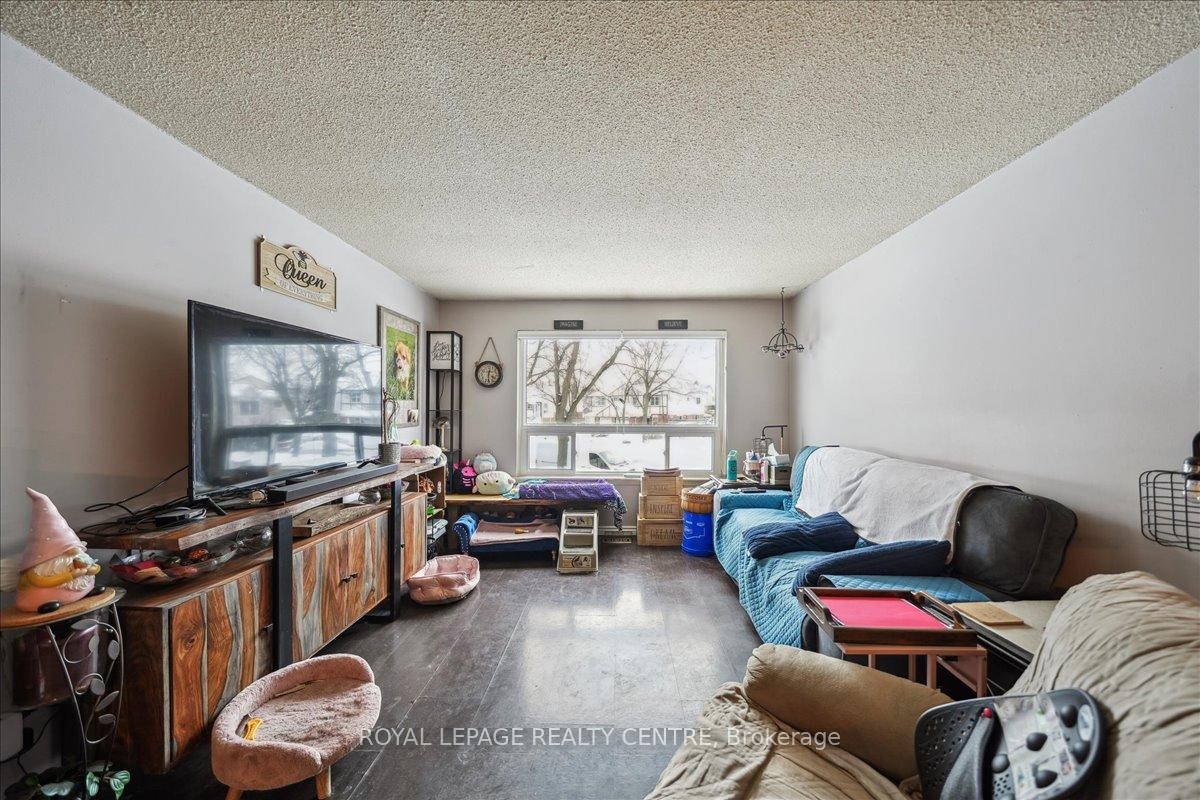 8 Judith Crescent, Brampton, ON