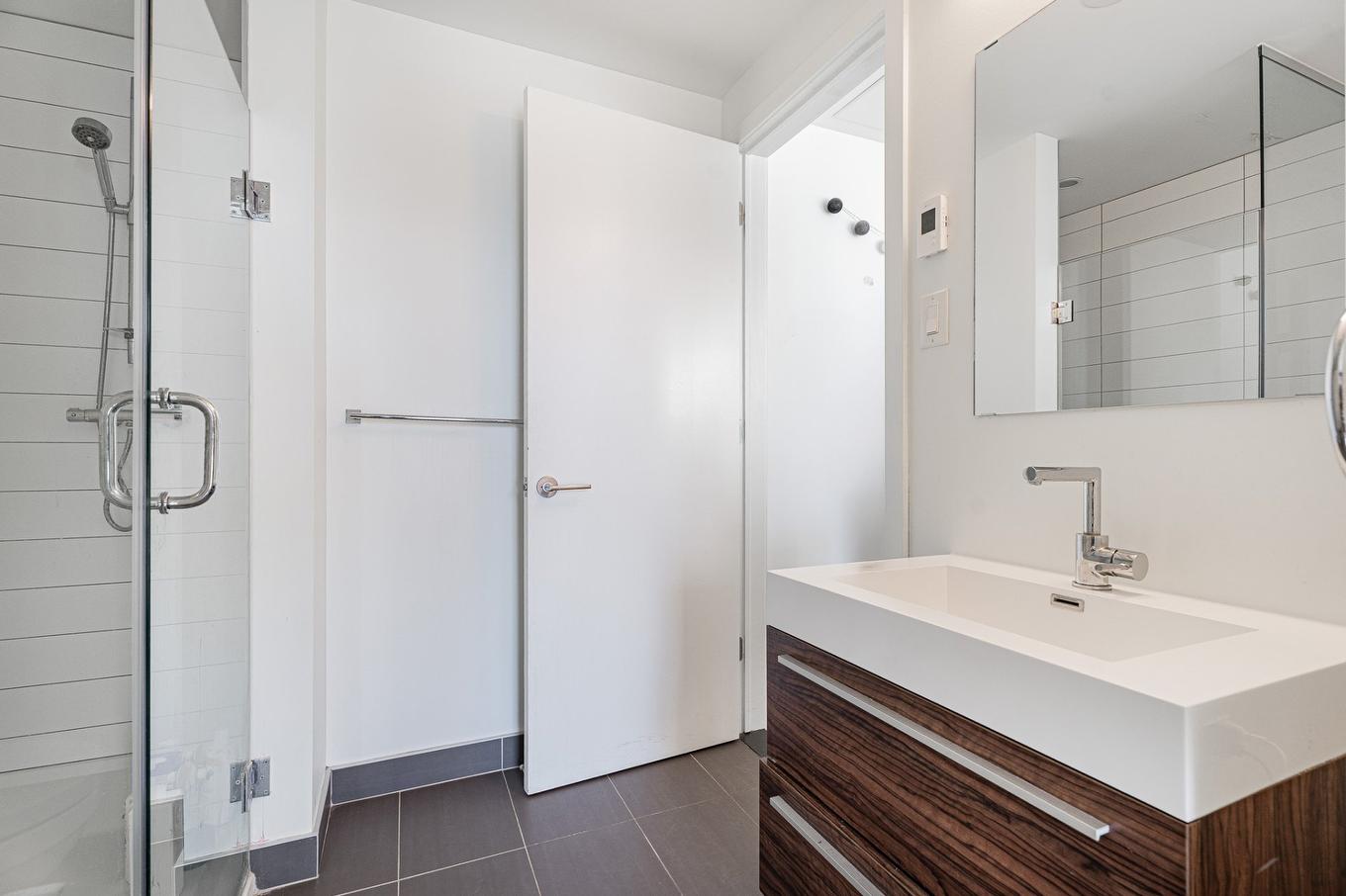 Salle de bains attenante à la CCP - 2808-1155 Rue De La Montagne, Montréal (Ville-Marie), QC - Indoor Photo Showing Bathroom