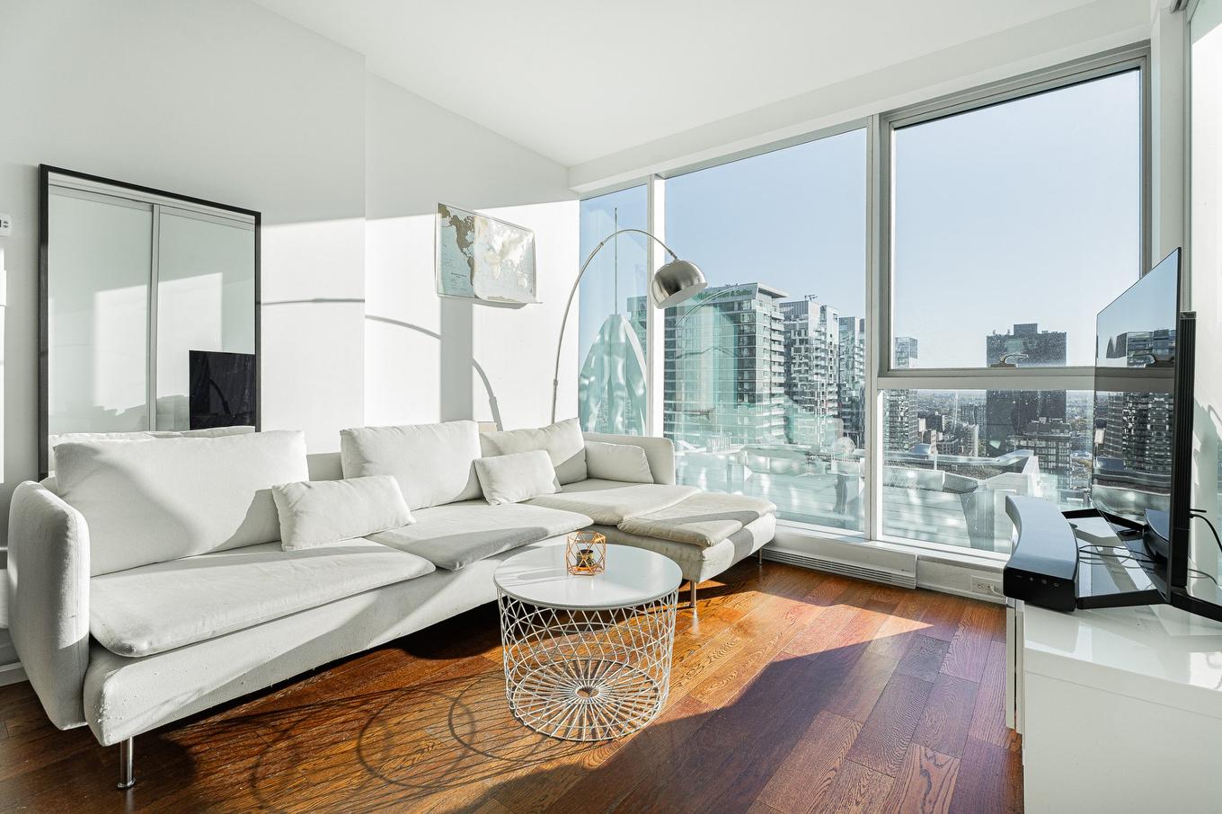 Salon - 2808-1155 Rue De La Montagne, Montréal (Ville-Marie), QC - Indoor Photo Showing Living Room