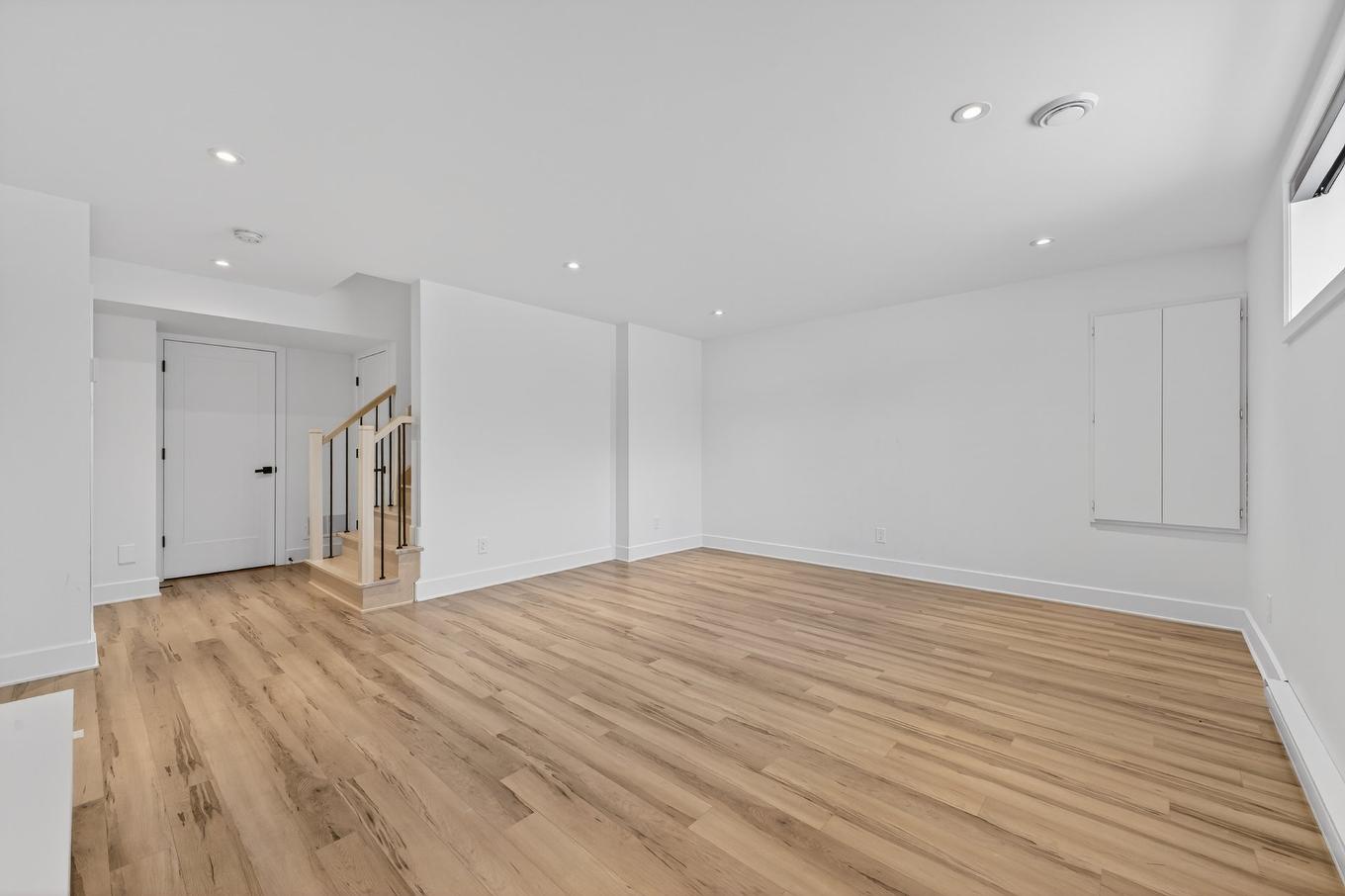 Salle familiale - 539 Rue Des Anémones, Saint-Jean-Sur-Richelieu, QC - Indoor Photo Showing Other Room