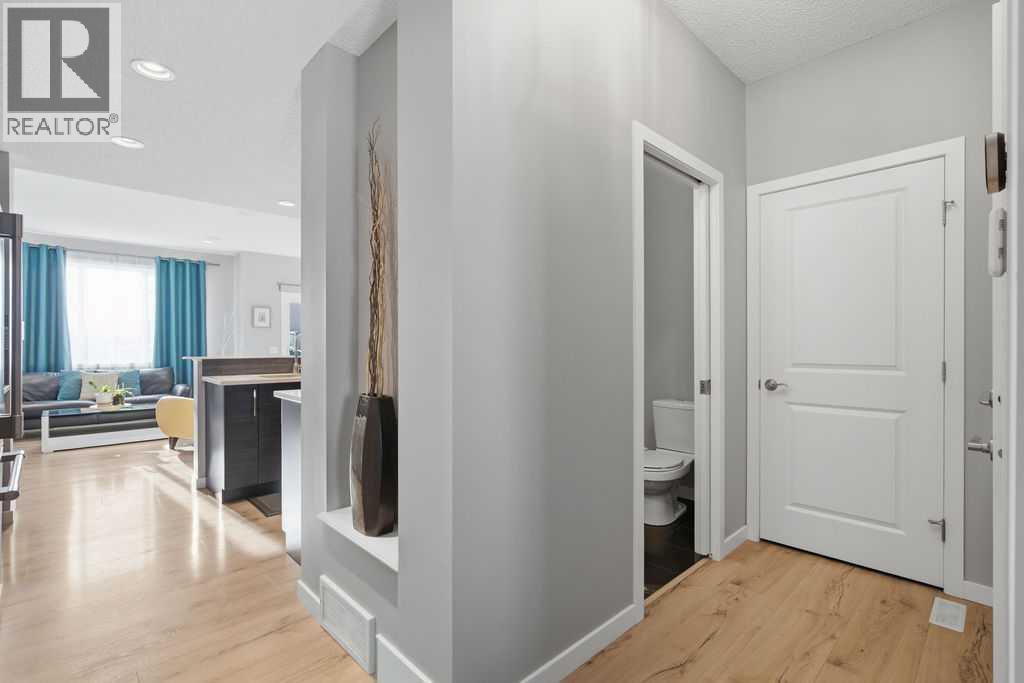 105 Chaparral Valley Crescent Se, Calgary, AB - Indoor Photo Showing Other Room