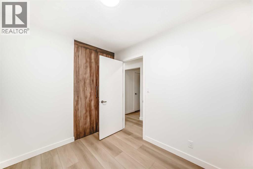 1242 Mardale Drive Ne, Calgary, AB - Indoor Photo Showing Other Room