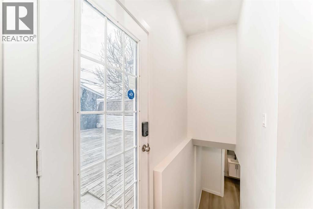 1242 Mardale Drive Ne, Calgary, AB - Indoor Photo Showing Other Room