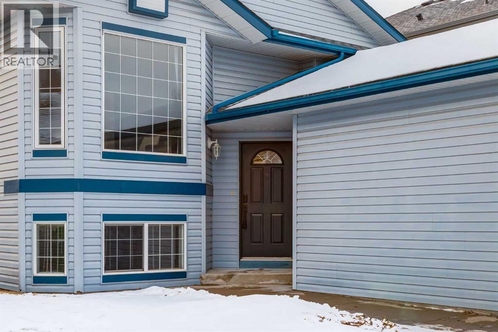 140 Stonegate Close Nw, Airdrie, AB - Outdoor