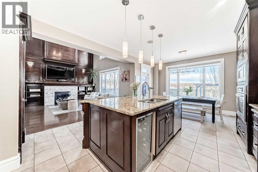115 Wentworth Hill Sw, Calgary, AB - Indoor Photo Showing Kitchen With Double Sink With Upgraded Kitchen
