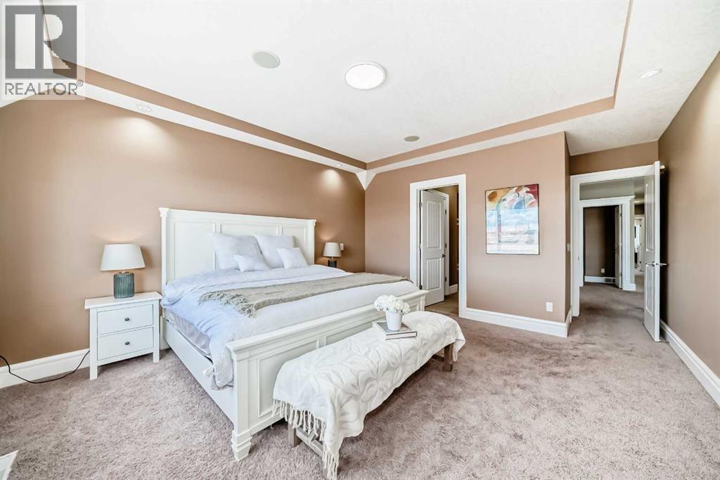 115 Wentworth Hill Sw, Calgary, AB - Indoor Photo Showing Bedroom