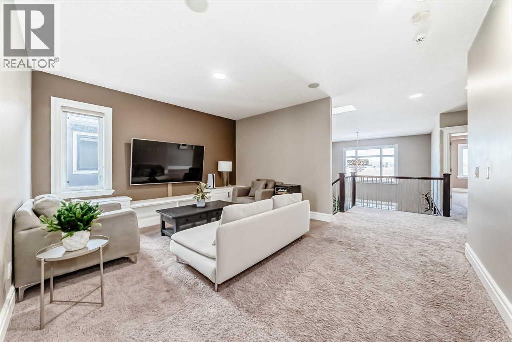 115 Wentworth Hill Sw, Calgary, AB - Indoor Photo Showing Other Room