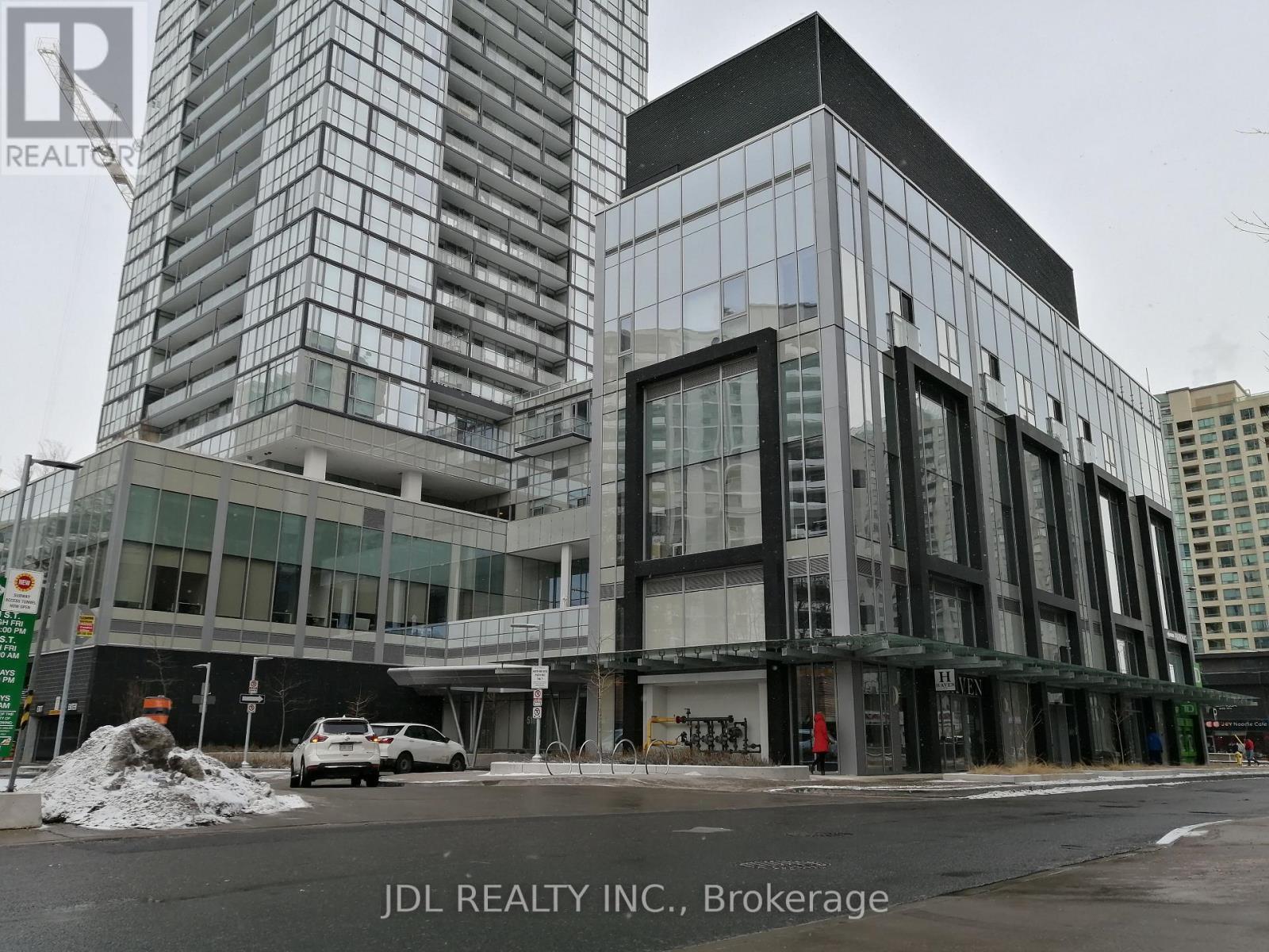 2112 - 5180 Yonge Street, Toronto, ON - Outdoor