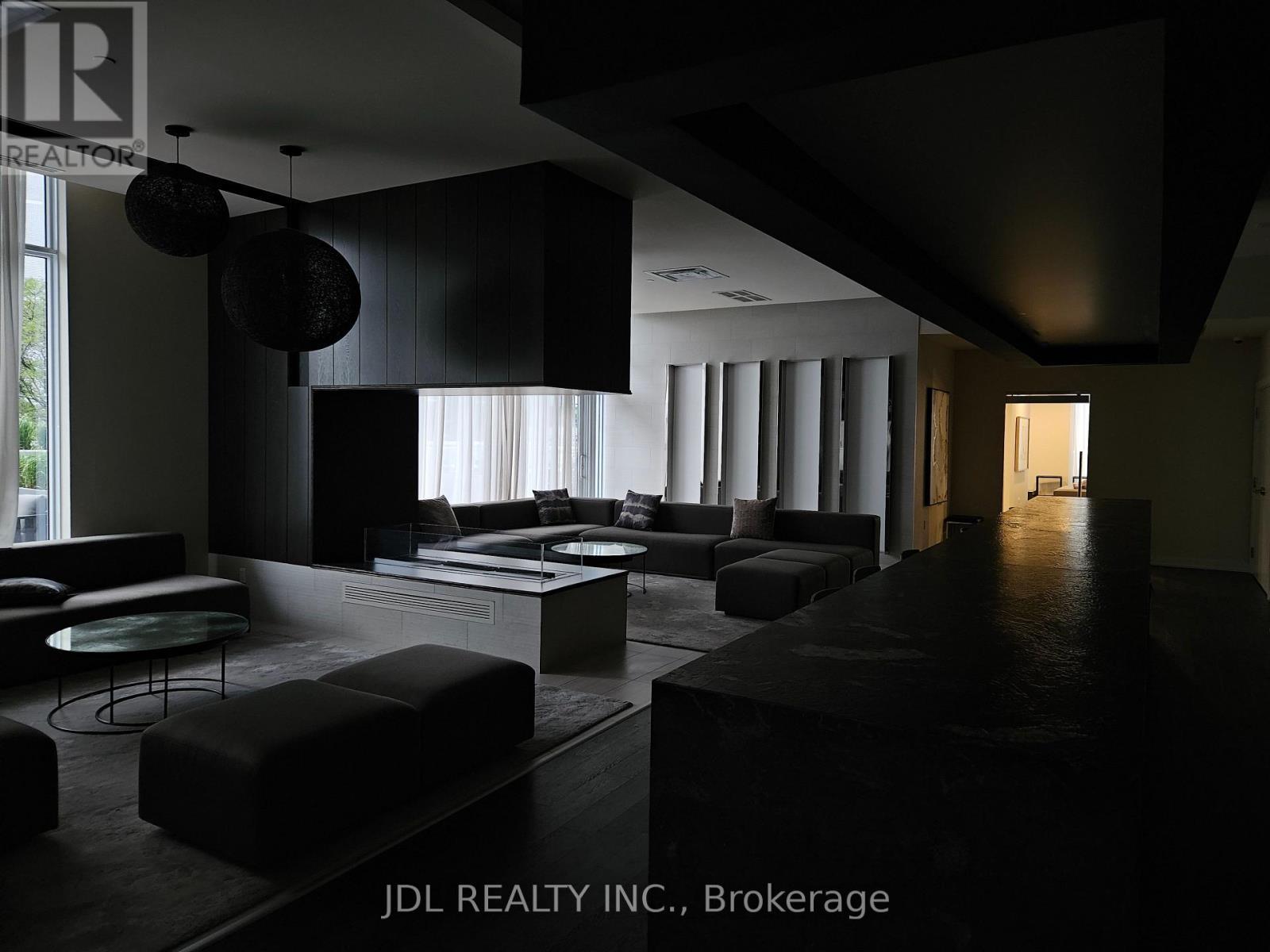 2112 - 5180 Yonge Street, Toronto, ON - With Exterior