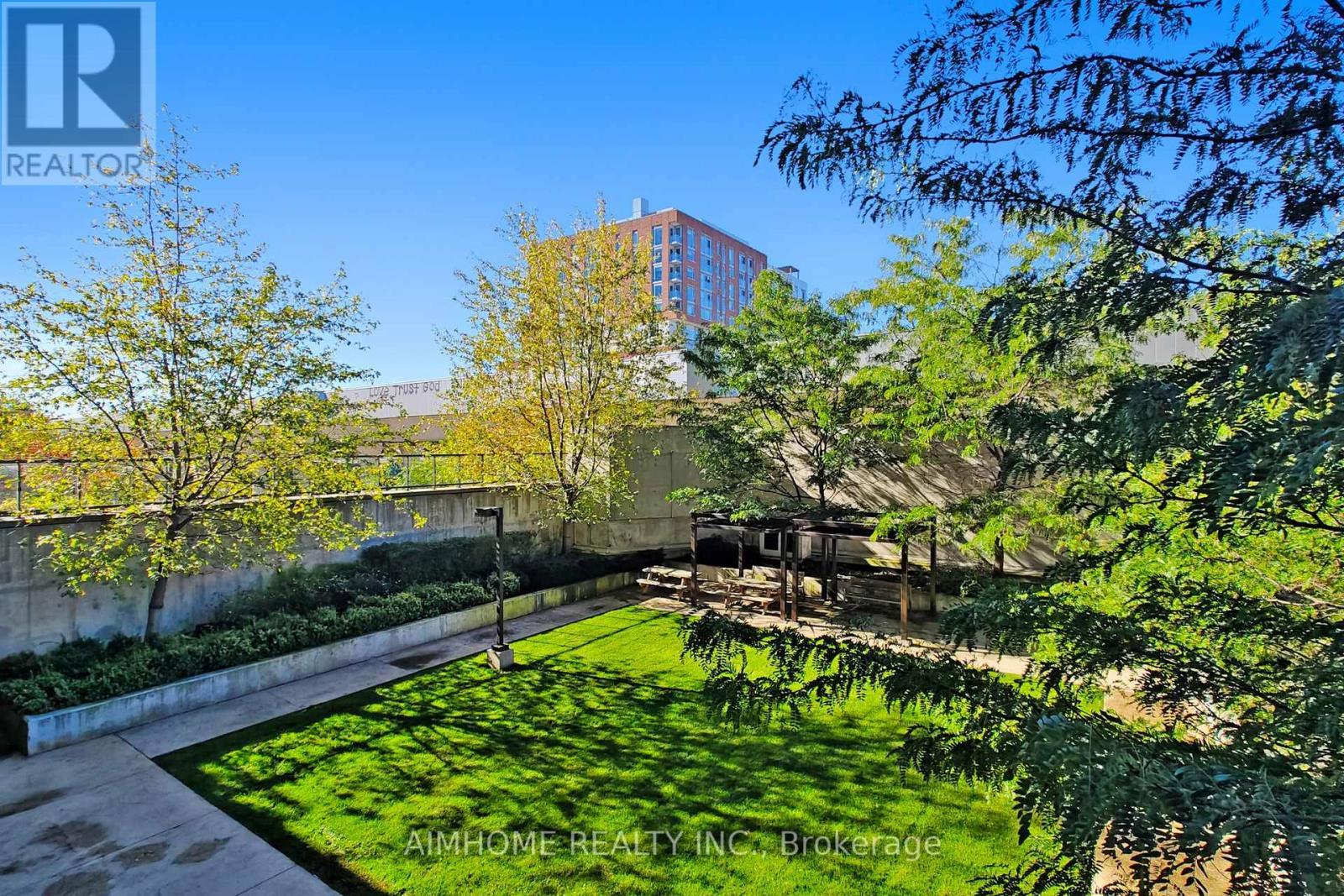 311 - 1420 Dupont Street, Toronto, ON - Outdoor