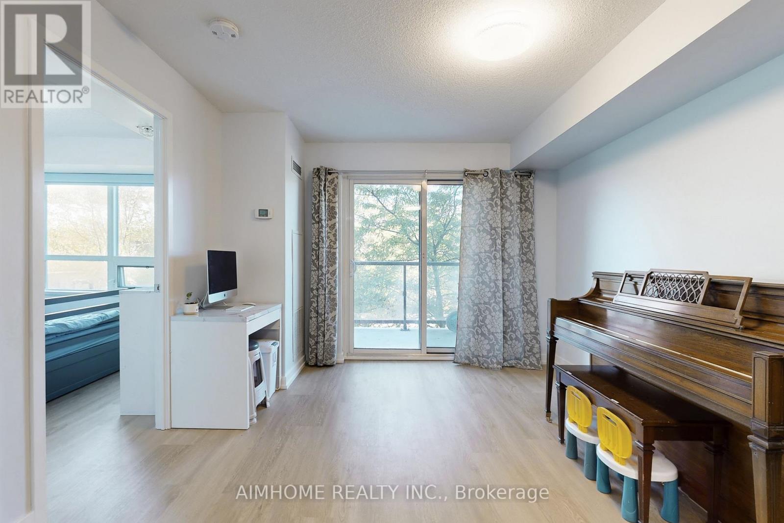 311 - 1420 Dupont Street, Toronto, ON - Indoor