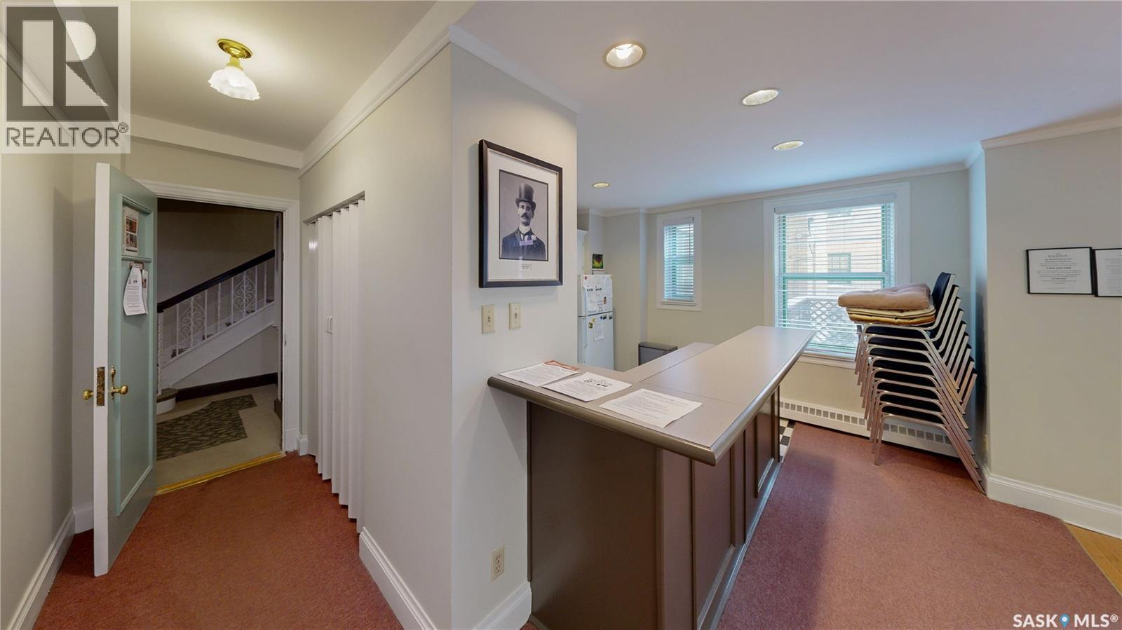 212 2305 Victoria Avenue, Regina, SK - Indoor Photo Showing Other Room