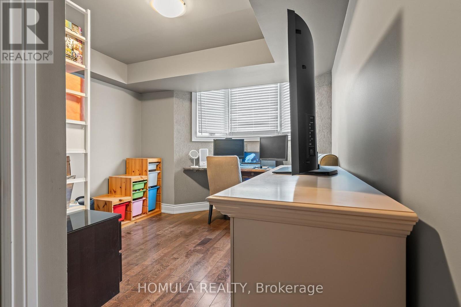 5 - 211 Woodbridge Avenue, Vaughan, ON - Indoor Photo Showing Office