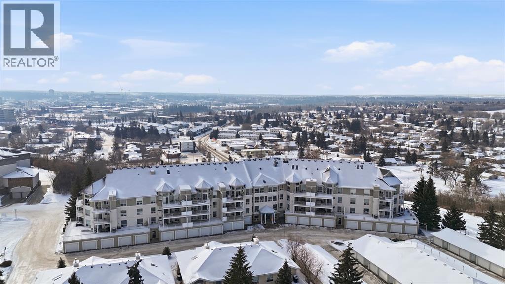 208, 6118 53 Avenue, Red Deer, AB - Outdoor With View