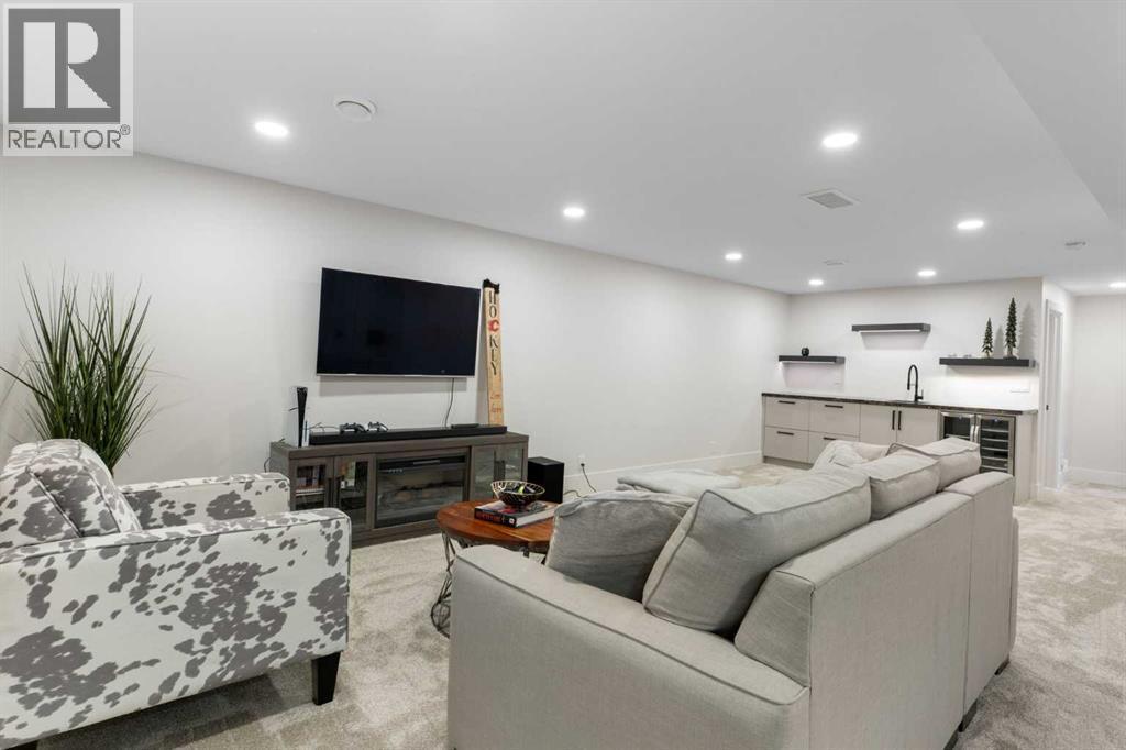 9936 Maplecreek Drive Se, Calgary, AB - Indoor