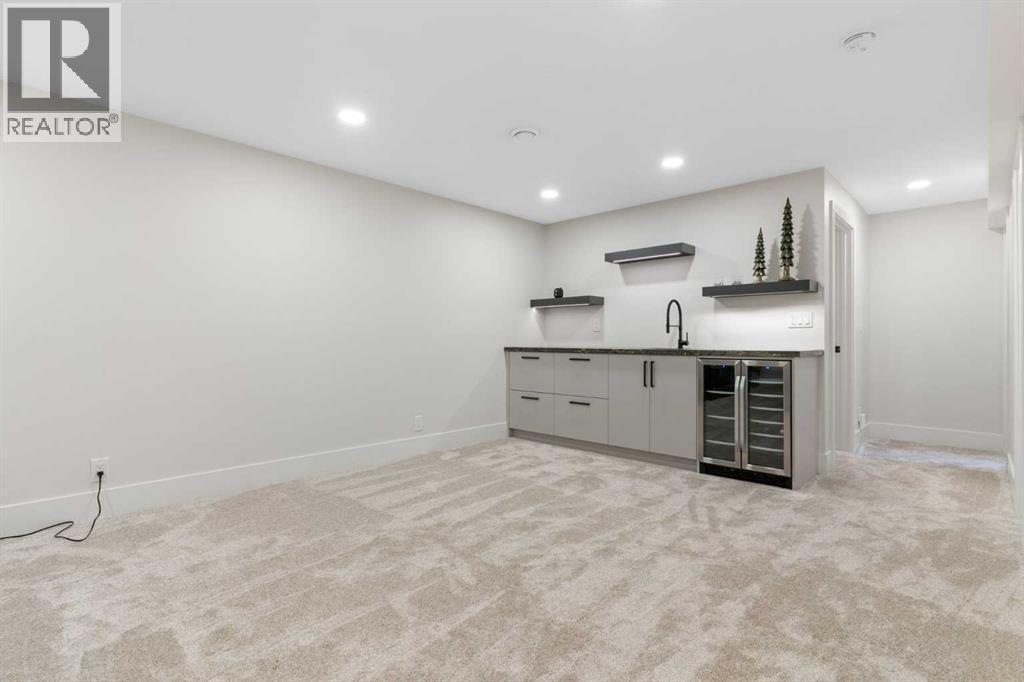 9936 Maplecreek Drive Se, Calgary, AB - Indoor