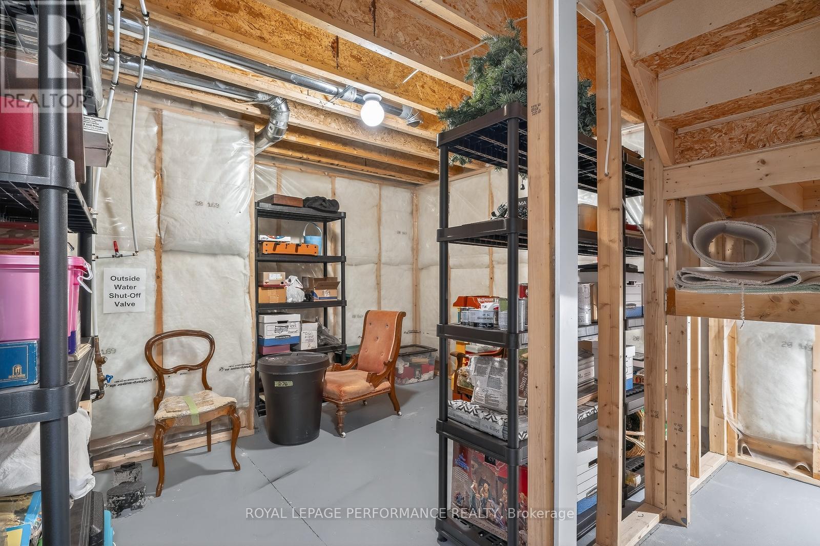 88 Des Rails Street, Clarence-Rockland, ON - Indoor Photo Showing Basement