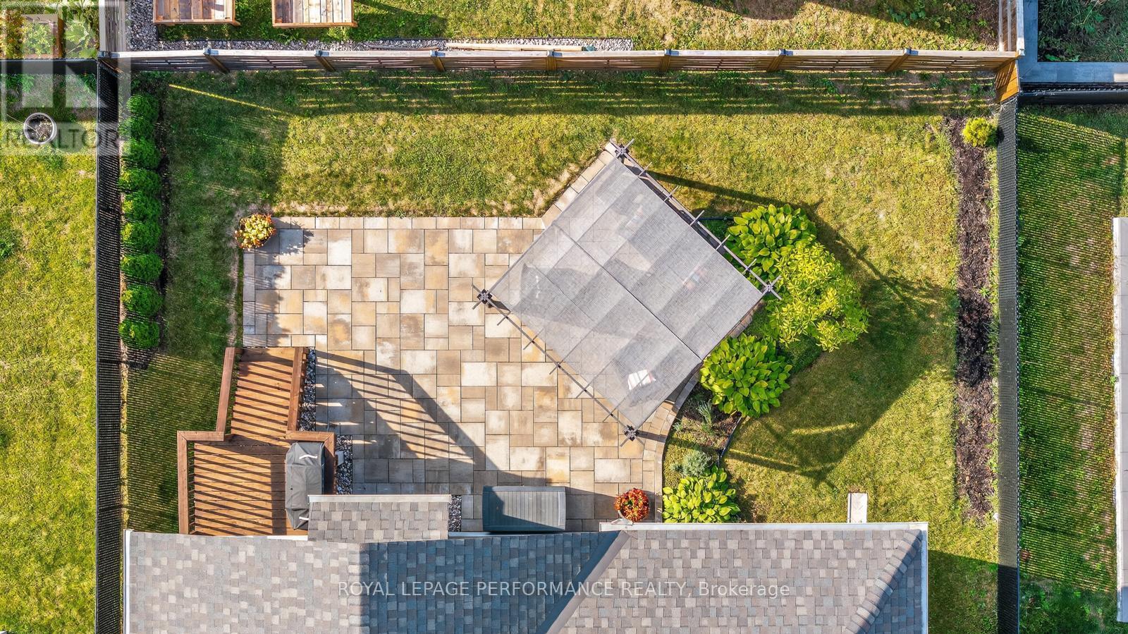 88 Des Rails Street, Clarence-Rockland, ON - Outdoor