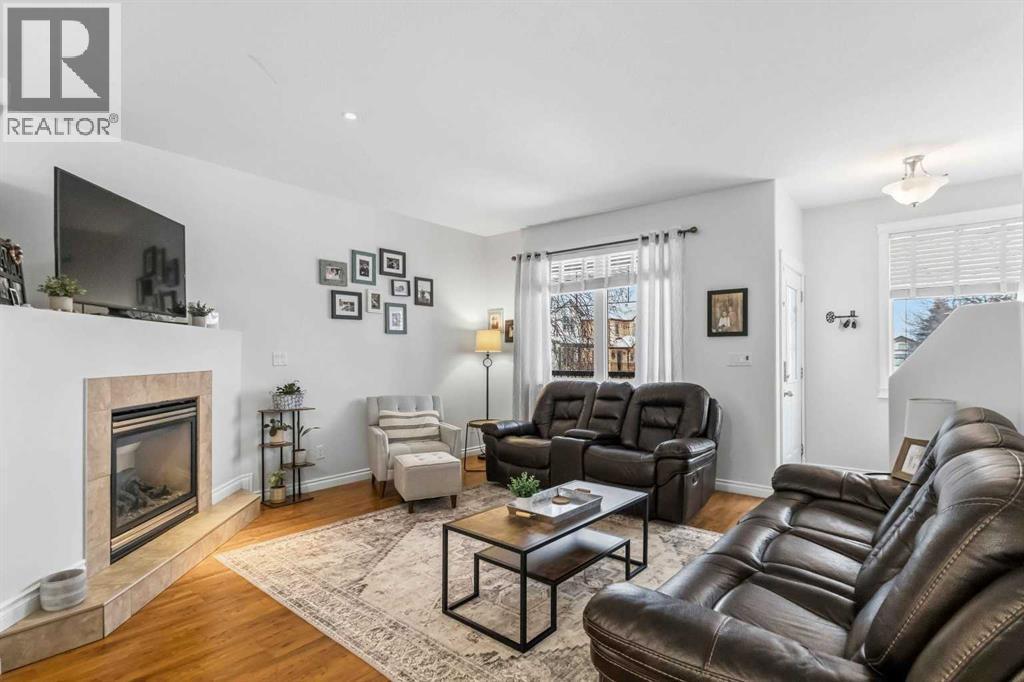 137 Sunday Creek Way, Fort Mcmurray, AB - Indoor Photo Showing Living Room With Fireplace