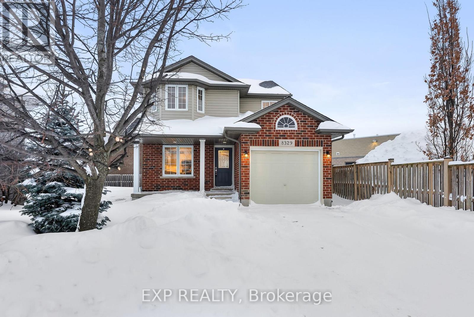 8329 Atack Court, Niagara Falls (Ascot), ON - Outdoor With Facade