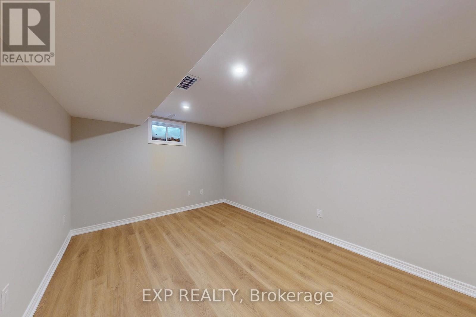 8329 Atack Court, Niagara Falls (Ascot), ON - Indoor