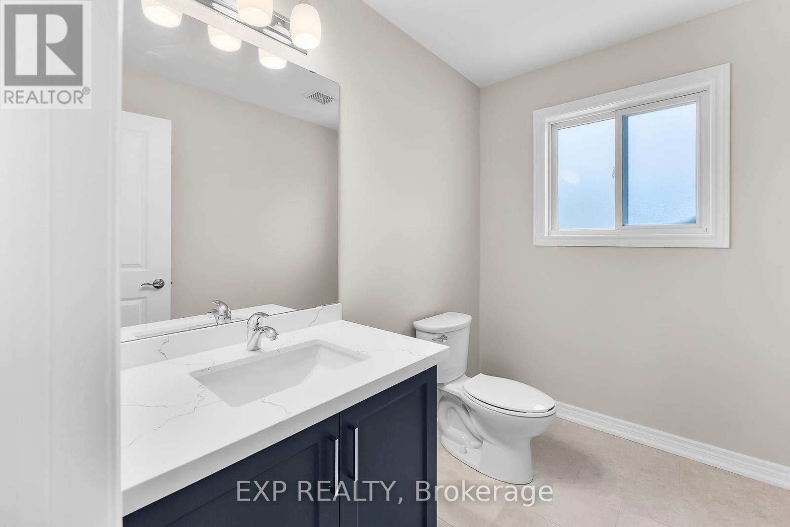 8329 Atack Court, Niagara Falls (Ascot), ON - Indoor Photo Showing Bathroom