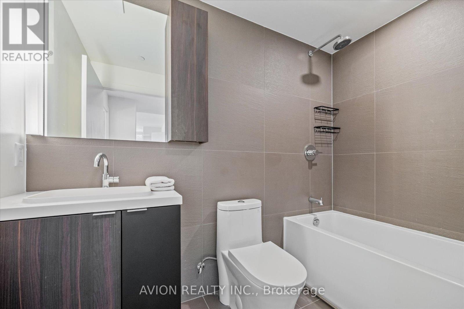 3408 - 15 Mercer Street, Toronto, ON - Indoor Photo Showing Bathroom