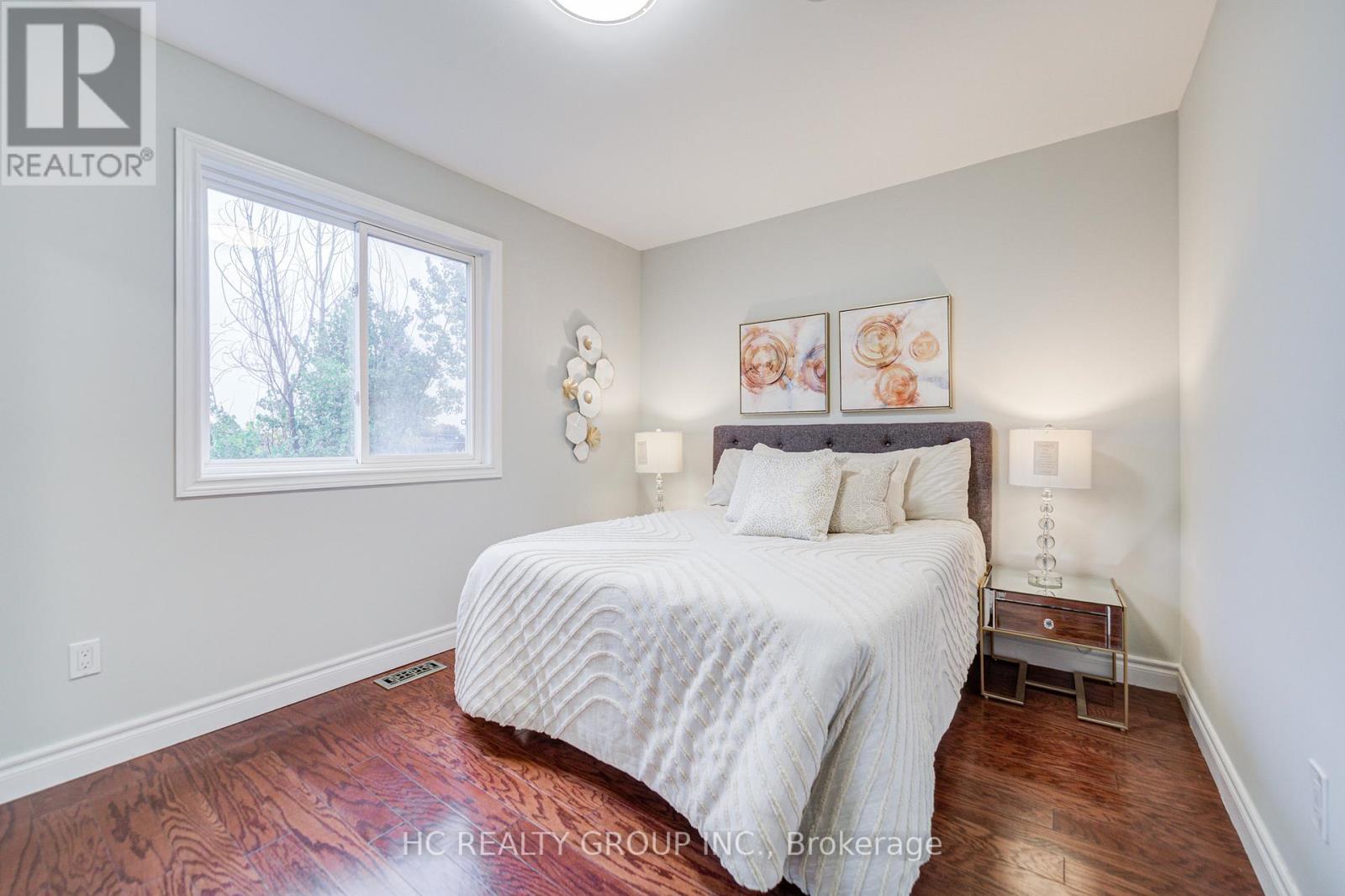 23 Boarhill Drive, Toronto, ON - Indoor Photo Showing Bedroom