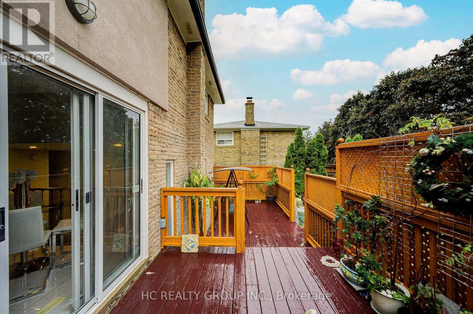 23 Boarhill Drive, Toronto, ON - Outdoor With Deck Patio Veranda