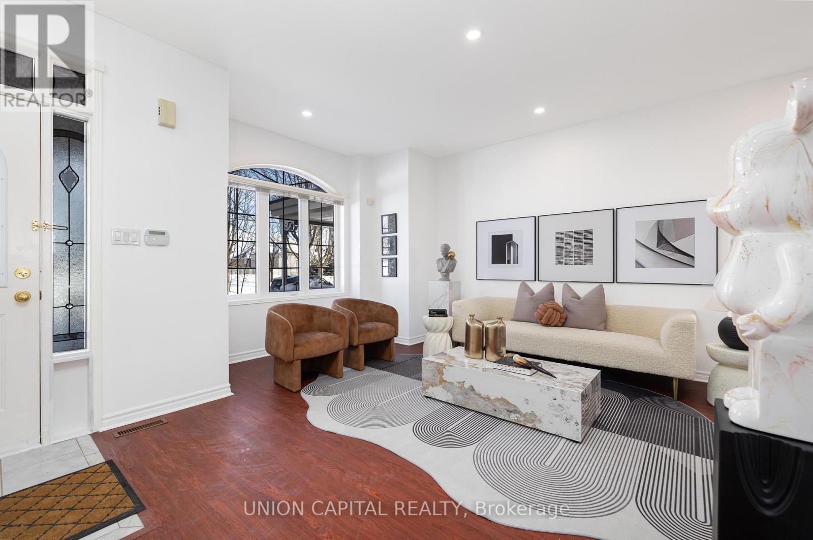 29 Queen'S Plate Drive, Markham, ON - Indoor