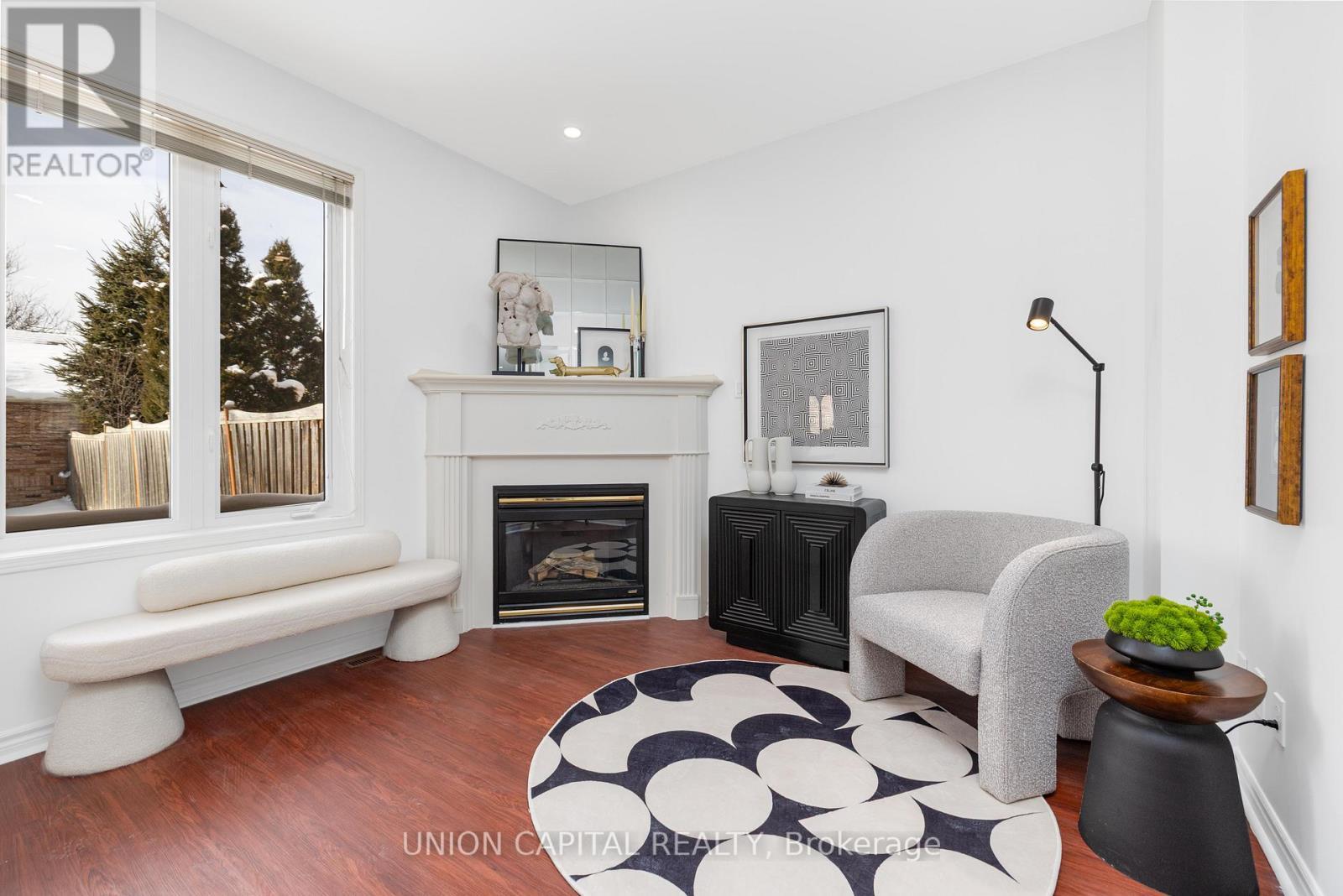 29 Queen'S Plate Drive, Markham, ON - Indoor Photo Showing Living Room With Fireplace