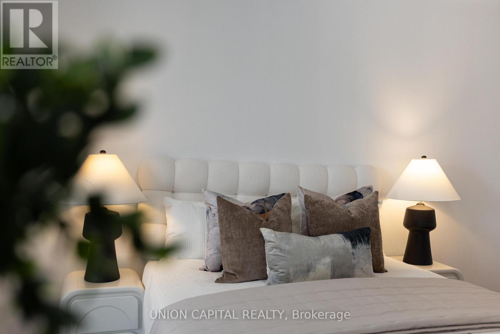 29 Queen'S Plate Drive, Markham, ON -