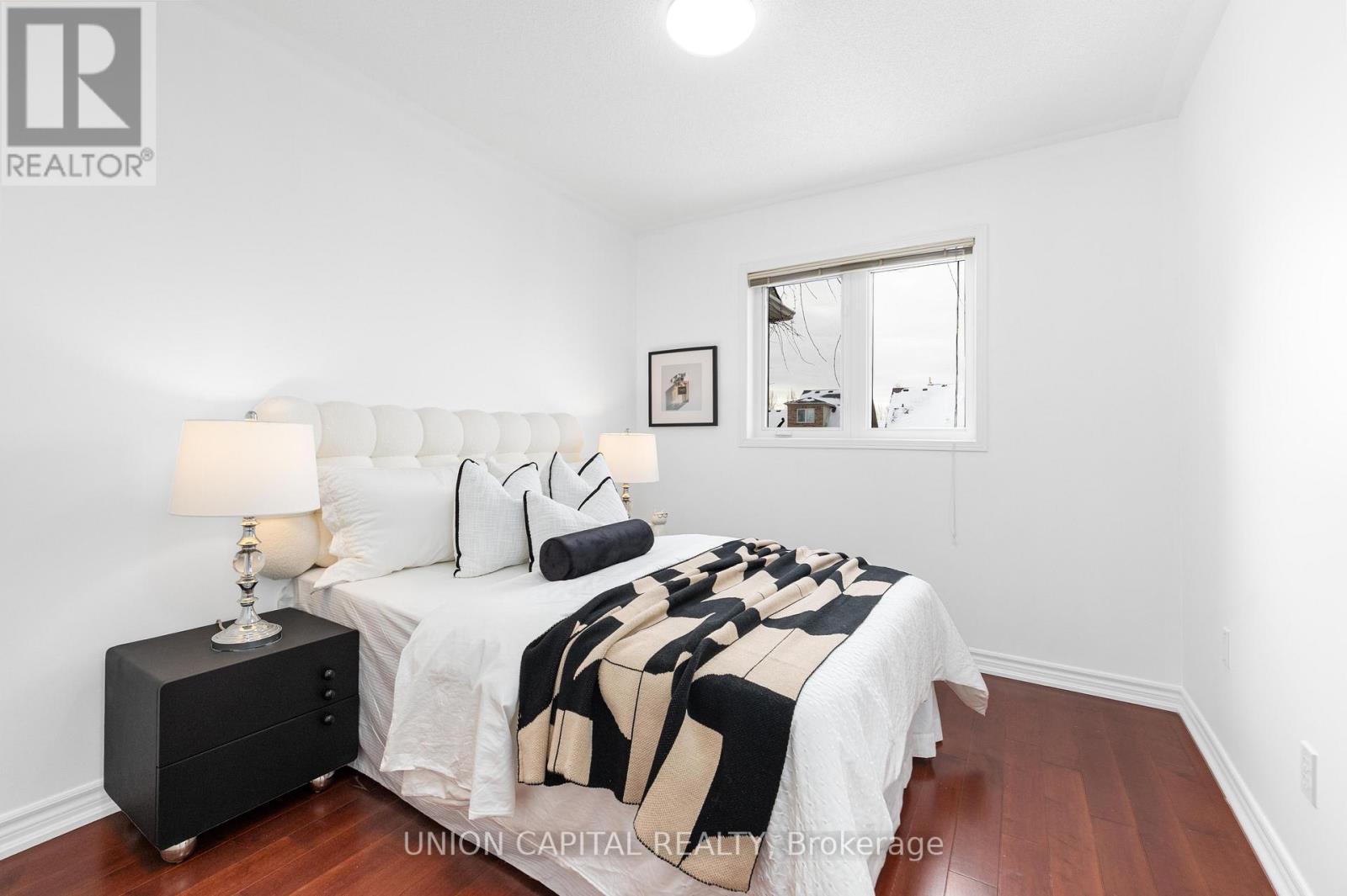 29 Queen'S Plate Drive, Markham, ON - Indoor Photo Showing Bedroom