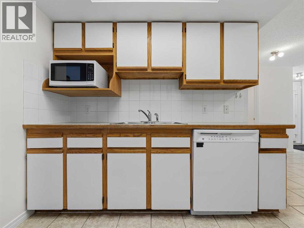 626 Hawkstone Manor Nw, Calgary, AB - Indoor