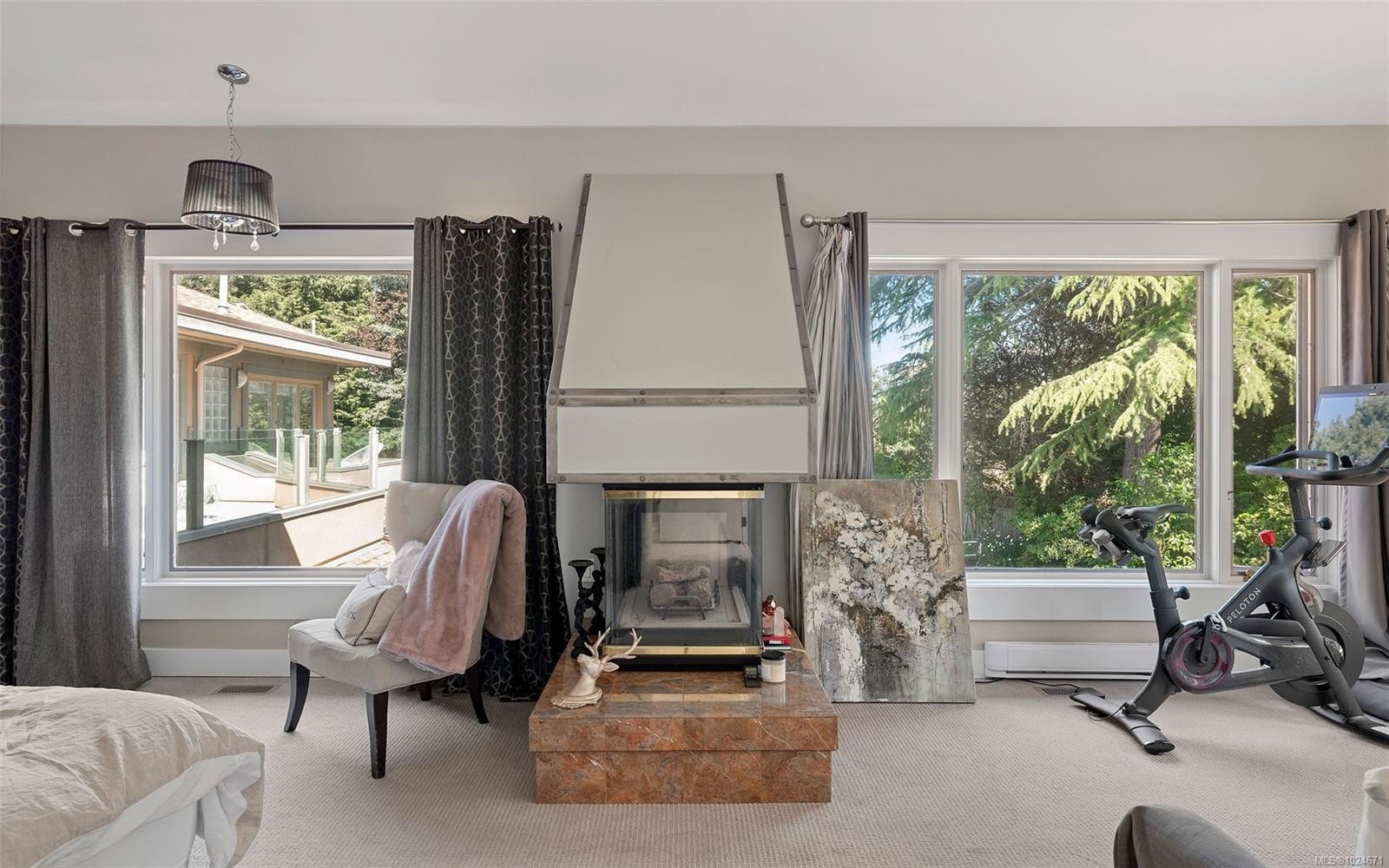 2895 Lansdowne Rd, Oak Bay, BC