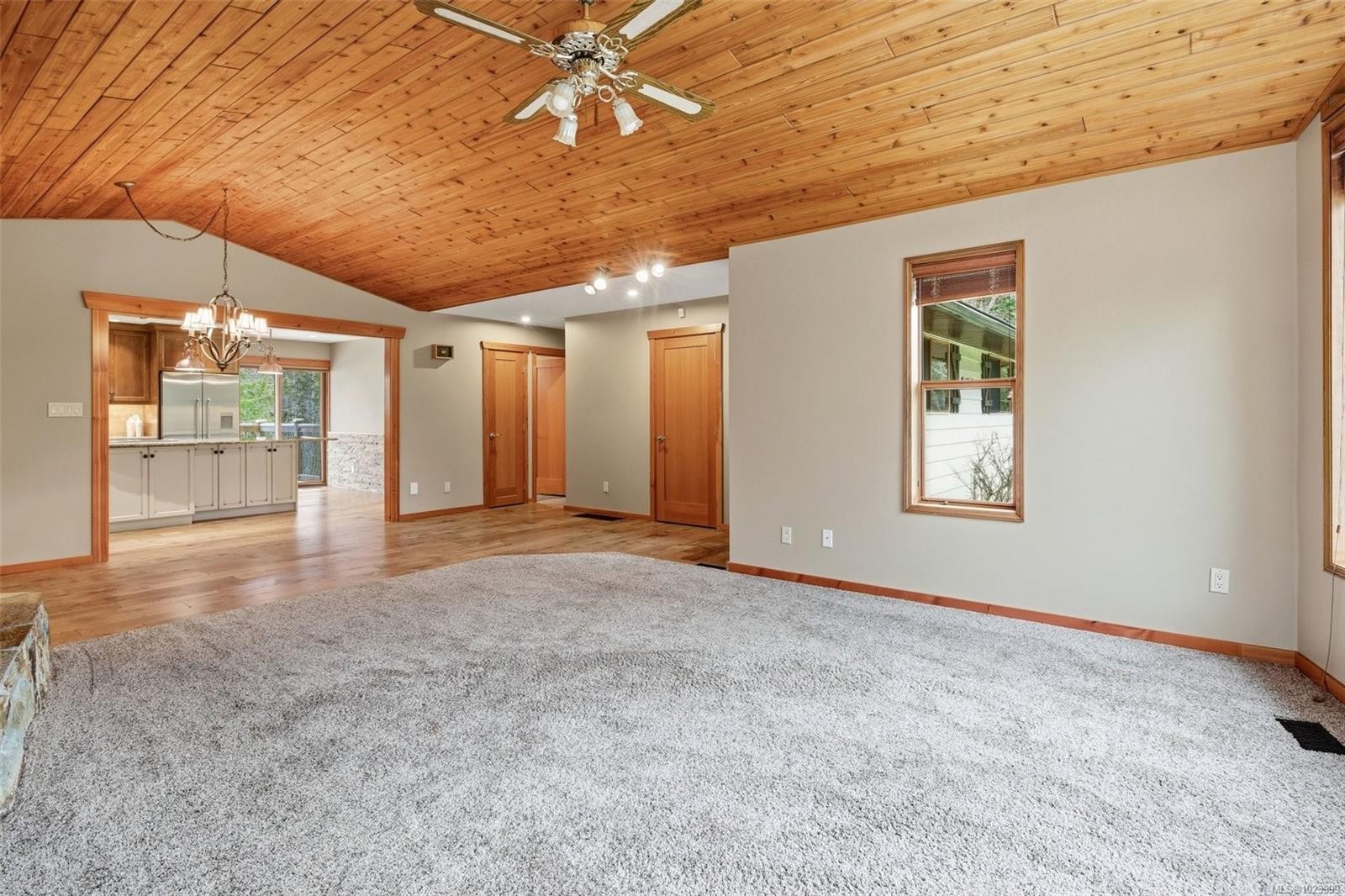 8335 Youbou Rd, Lake Cowichan, BC