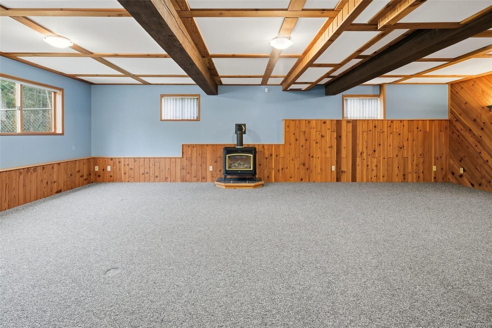 8335 Youbou Rd, Lake Cowichan, BC